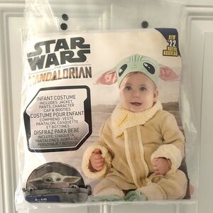 Star Wars Baby Yoda Costume in Cream and Green